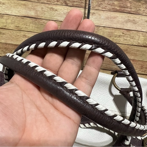 Stylish White Leather Women's Bag - Picture 10 of 10